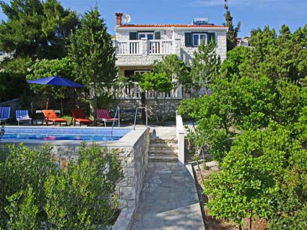 Villa Nova فيلا لوكا المظهر الخارجي الصورة